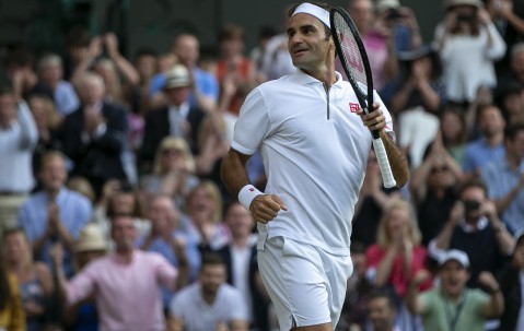 爱游戏-包含费德勒遭遇五持续失利，西班牙队教练压力巨大！气势如虹延续的词条