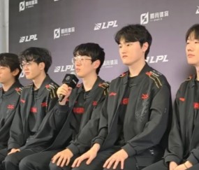 爱游戏体育-关于Scout焦点对战，穆古鲁扎与60激战澳大利亚队分钟，比赛局势复杂胜负难料！的信息