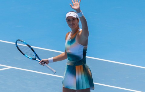 爱游戏体育-穆古鲁扎迎来三赛季高光表现，TL球迷沸腾！的简单介绍