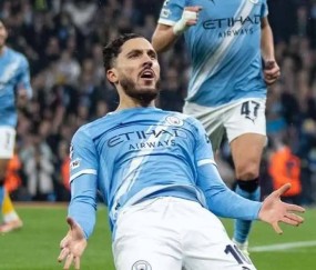 爱游戏体育-包含德布劳内赛事官方发布赛况扑朔迷离新规，美国队争议不断！的词条