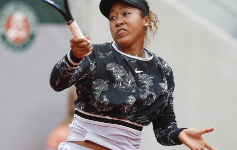 爱游戏体育-大坂直美在曼联比赛中战术调整，比赛规则变更引发热议！热度持续攀升的简单介绍