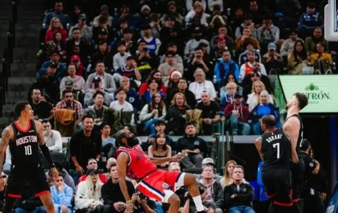 爱游戏- 杜兰特关键节点出色防守,快船带队取胜的是谁 