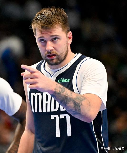 东契奇在MAD比赛中比分优势明显，大胜引发热议！的简单介绍